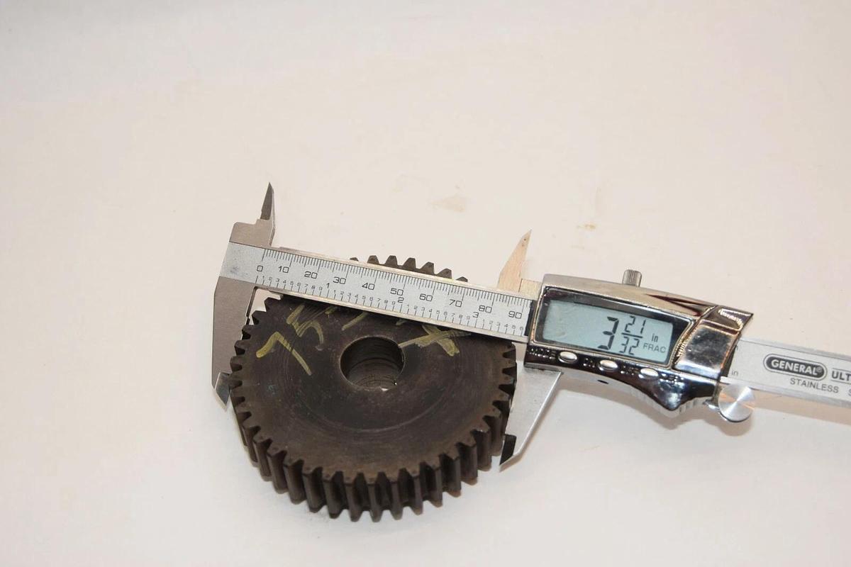(NEW) 3420 25/32" Bore 3-21/32 osd 42 Tooth Gear
