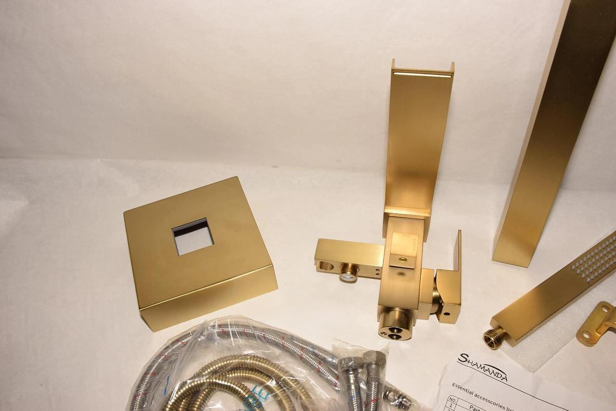 (NEW) SHAMANDA Luxury Freestanding Gold, Bathtub Faucet Single Handle Waterfall