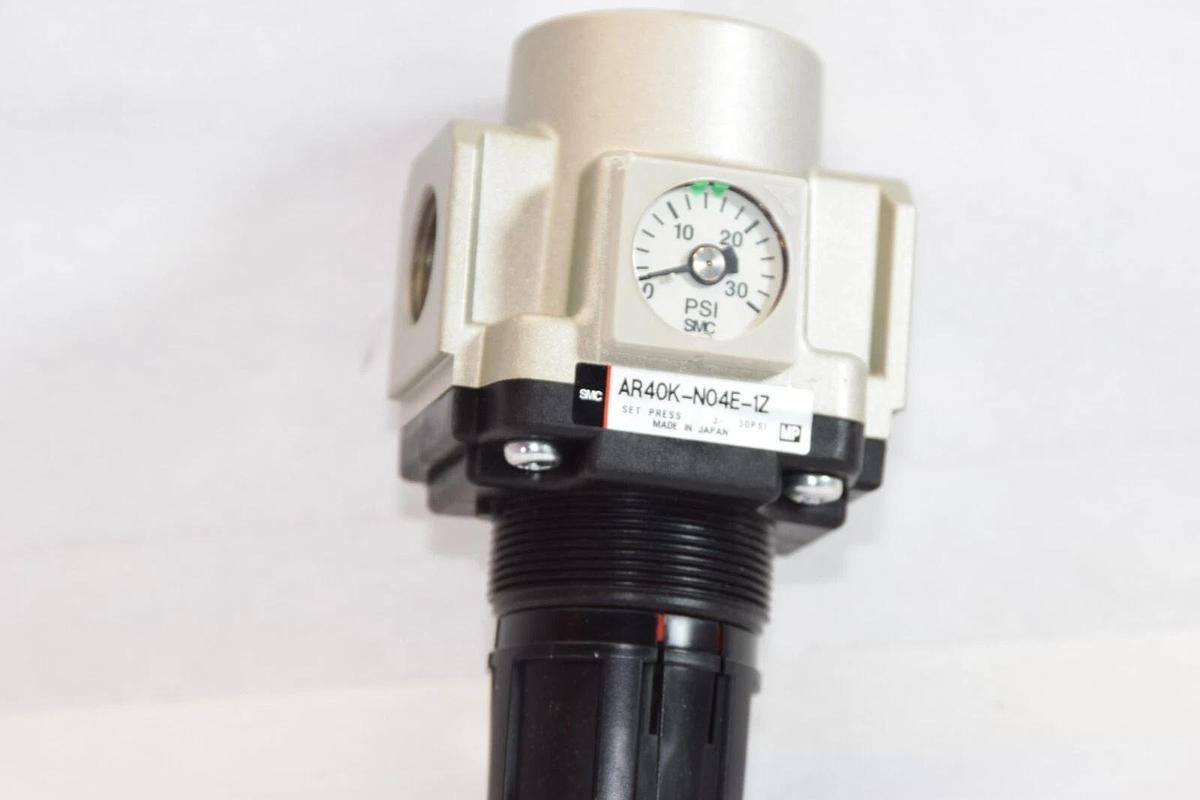 (NEW) SMC AR40K-N04E-1Z , AR40KN04E1Z 0-30psi Regulator