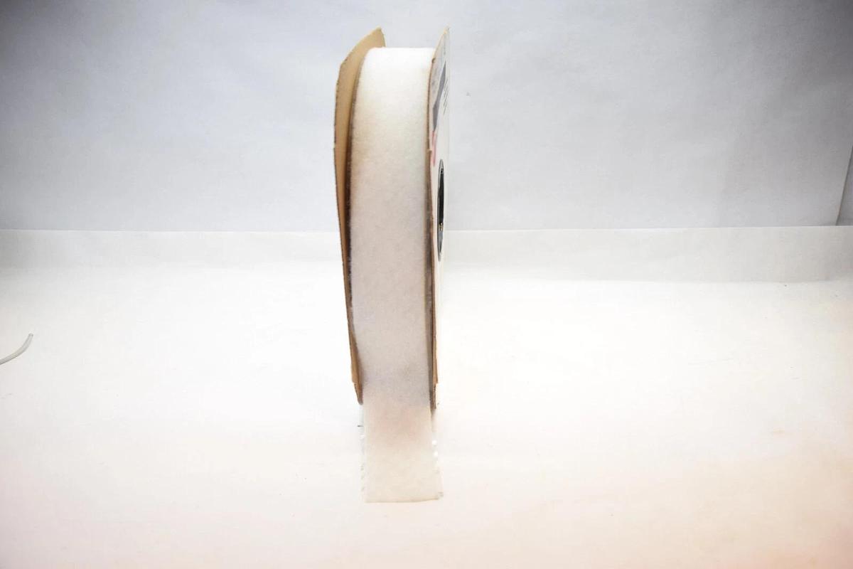 VELCRO 191181 2" x 25 Yard White Loop