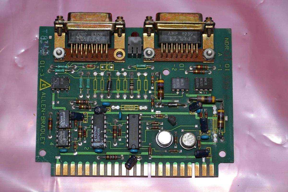 Used ALLEN BRADLEY 635203-90 REV-2 HE-3-VO CIRCUIT BOARD CARD