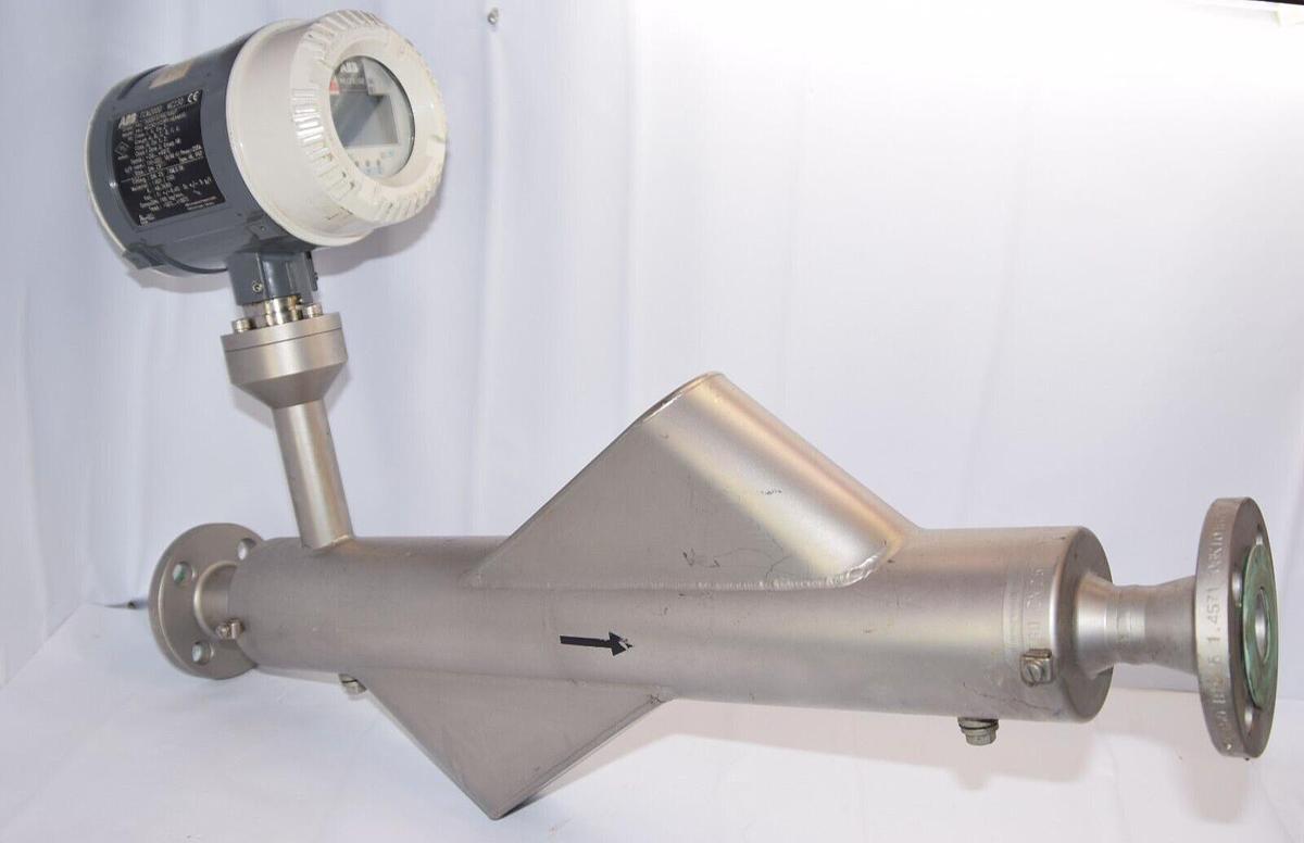Used ABB FCM2000 MC230 MC22948 DN25/ASME CL 50 Flow Meter MC23011F25P11AEAAA1G Sensor