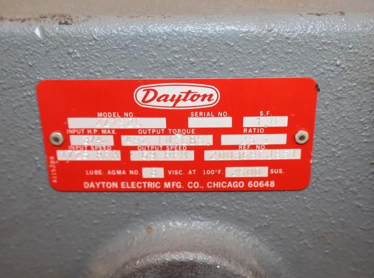 Dayton Gear Box Speed Reducer 2Z152C Ratio 25:1 3/4hp .75hp USA *NOS*