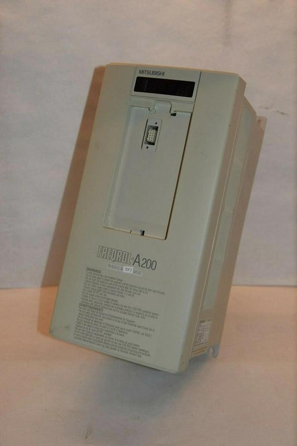 Used MITSUBISHI FR-A220-2.2K-TF2 FRA2202.2KTF2 FERQROL-A200 INVERTER AC VS DRIVE
