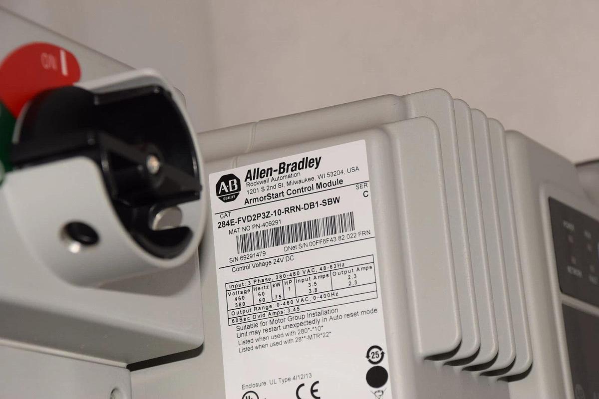 (NEW) ALLEN BRRADLEY 284E-FVD2P3Z-10-RRN-DB1-SBW Ser. C Drive and Base Module