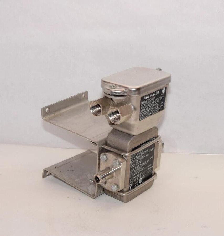 Used ENDRESS + HAUSER 53H02-2CA8/0 53H022CA80 Promag H Flowmeter