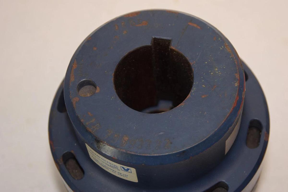 Used NEW VULKAN IR 39593322 GE168 PB85 392D 1G0168E50 2-1/8" 1-31/32" Flex Coupling