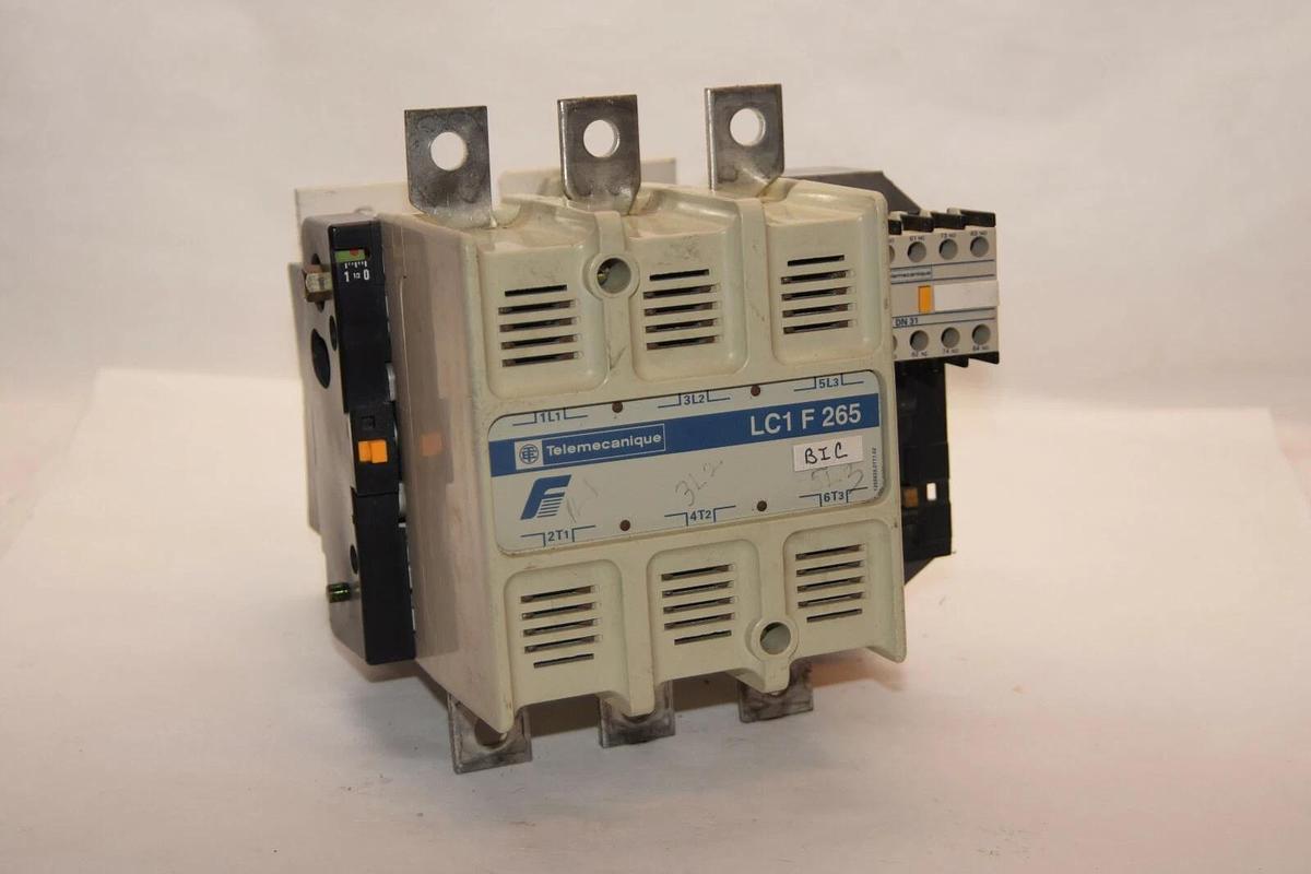 Used TELEMECANIQUE LC1 F 265 LC1F265 285A 120/127V Coil Contactor