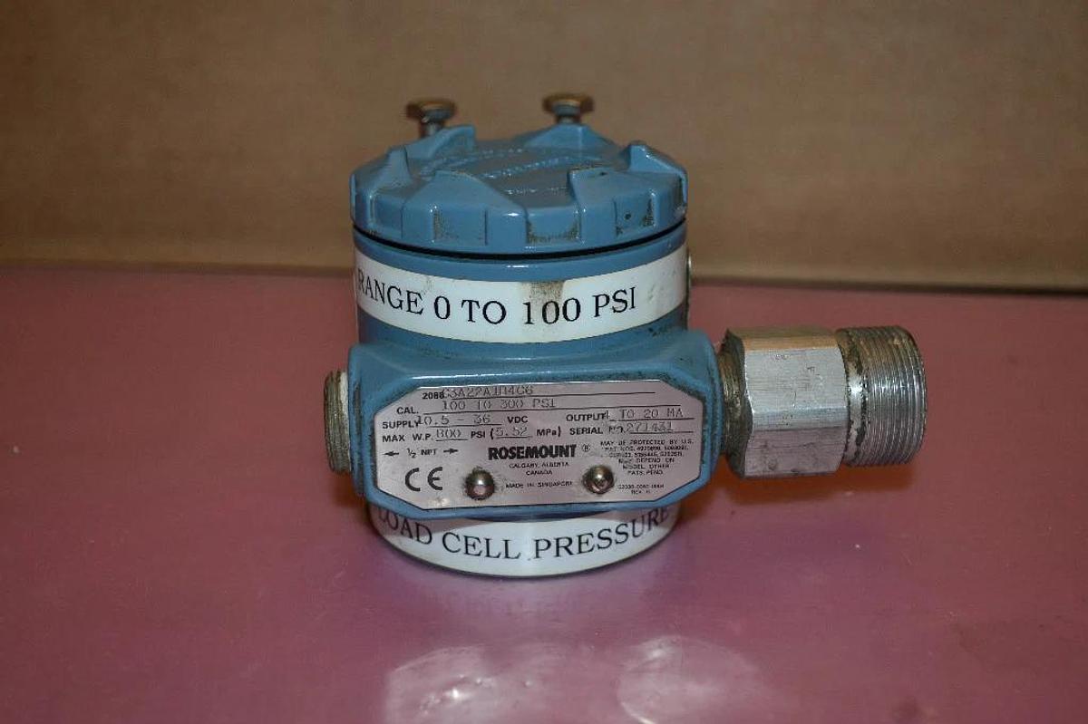 Used ROSEMOUNT PRESSURE TRANSMITTER 2088G3A22A1B4C6 100-300 PSI