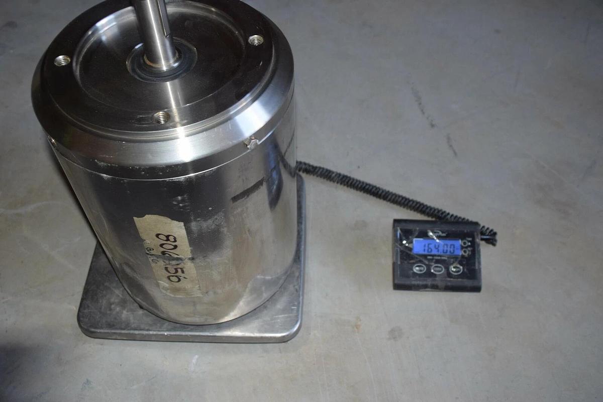 (New) Sterling KB stainless steel motor T-MTR4045 5hp 1770rpm 230/460 3ph 215TCZ