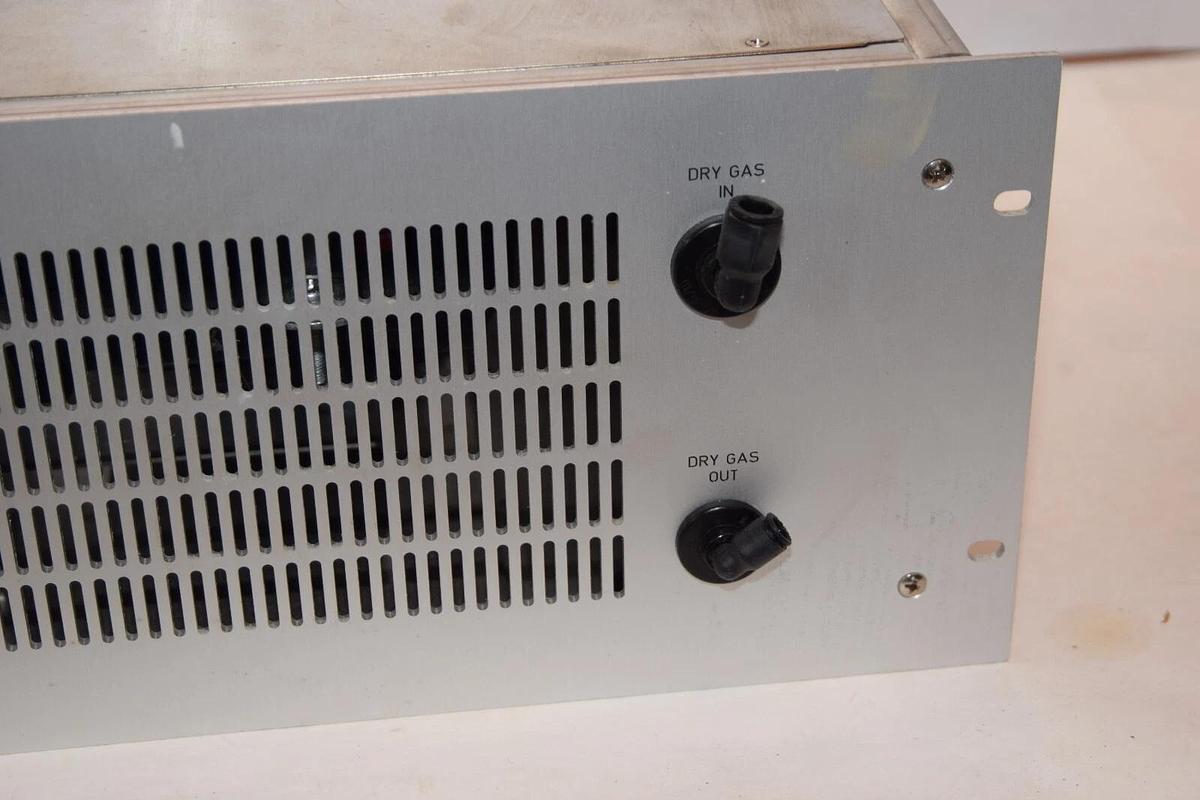 Used BRUKER W1210544/00/4.00/0086 LT4 UNITE 115V 60Hz Pneumatic Controller