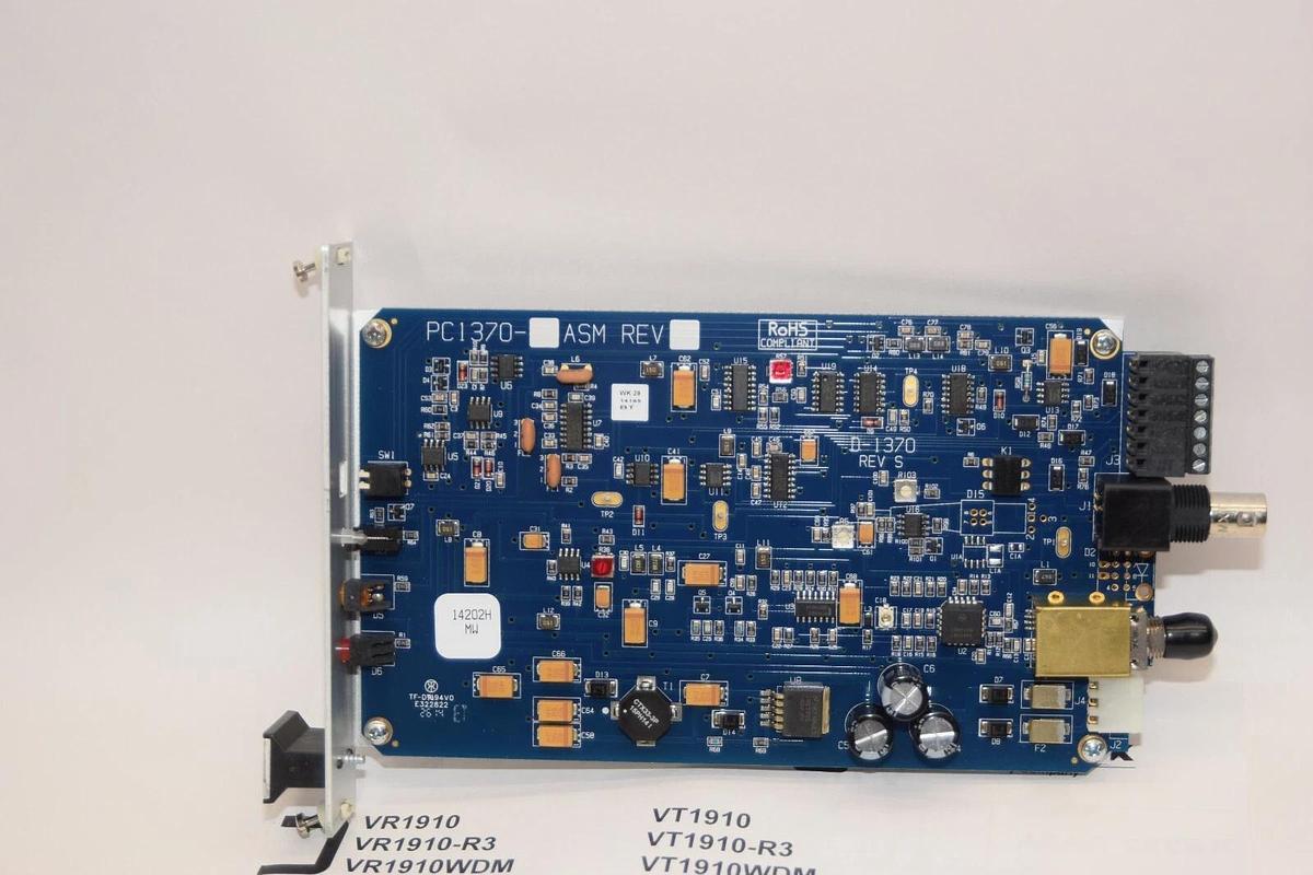 IFS Video Receiver + Data Transmitter Video Rec + Data Xtmcr VR1910WDM (NEW)