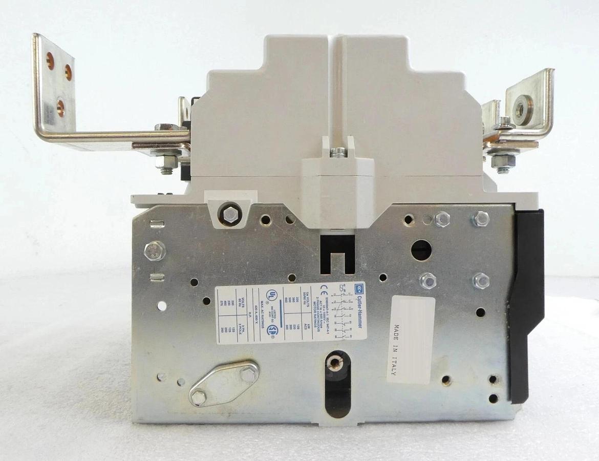 Cutler-Hammer CE15TN3 Series B1 Contactor 600V 24V coil 420A 420, 10-7050-3, New
