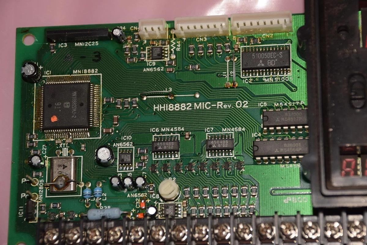 Used ALLEN BRADLEY  HH18882MIC REV 02 CIRCUIT BOARD  HH18882 MIC Rev 02