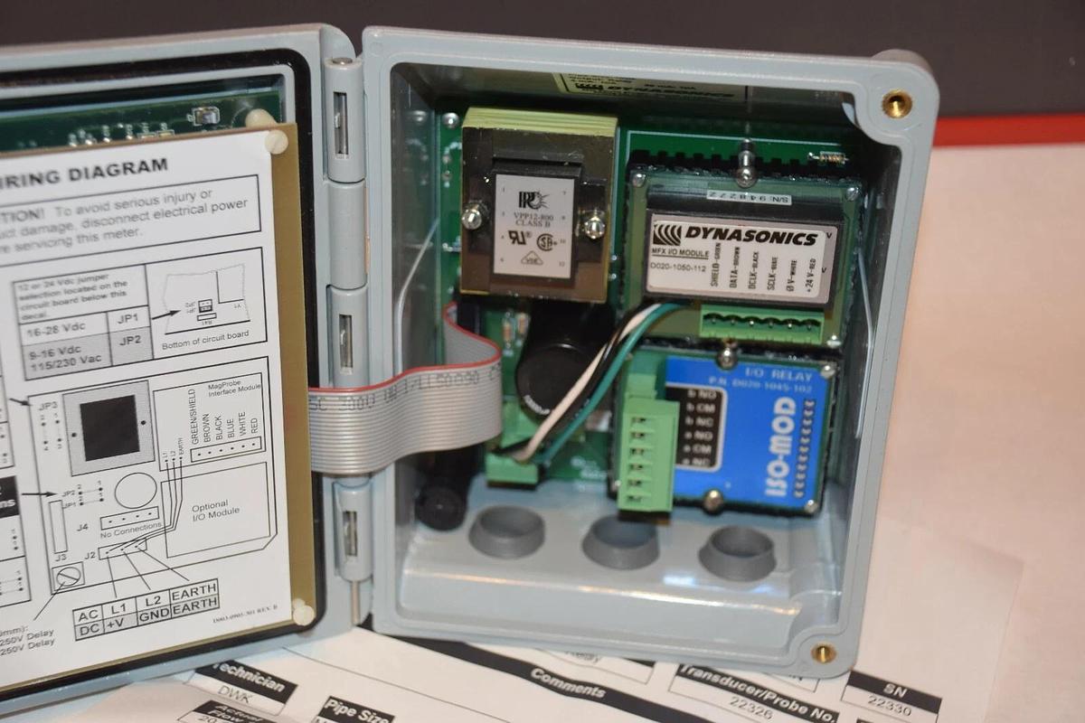 Used Dynasonics MFX DMFX2-A2NA-NN Flow Meter with Iso-Mod D020-1045-102