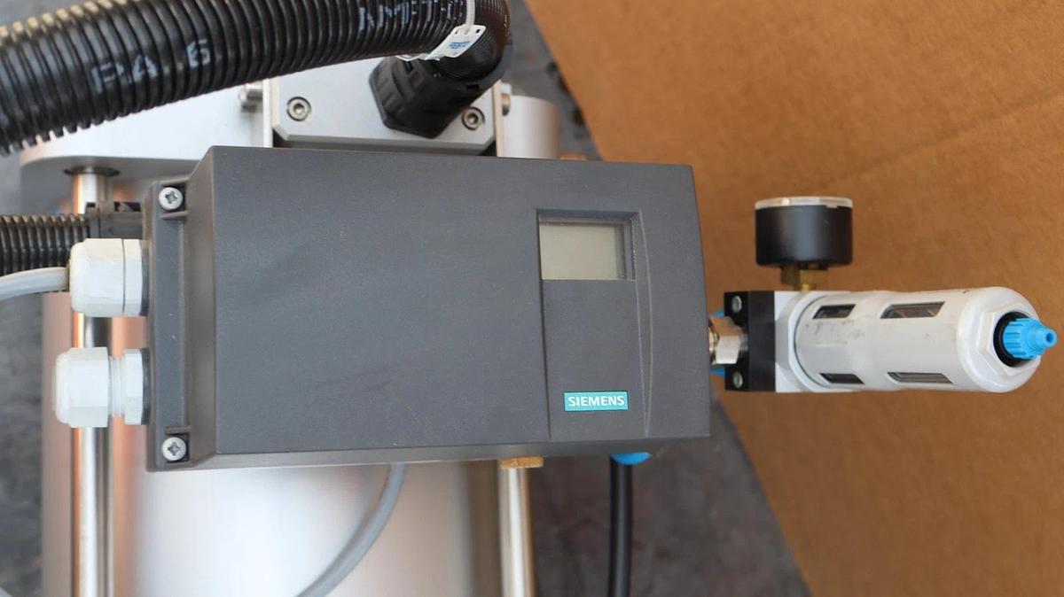 FESTO Cylinder DFPI-200-280-ND2P-E-NB3P-CS Siemens Valve Positioner Linear Act