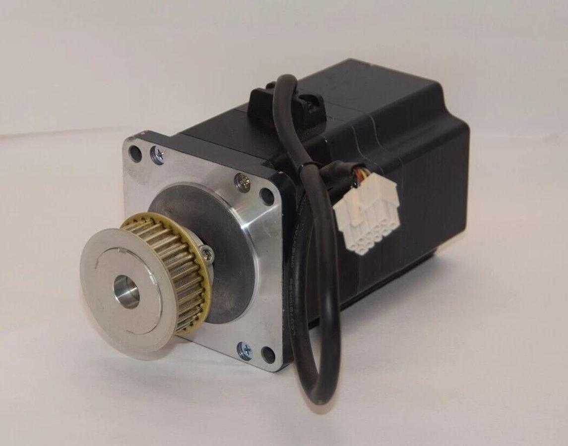 Used VEXTA / ORIENTAL MOTOR CO. ASM98MC 3.41Vdc 1.1A Motor