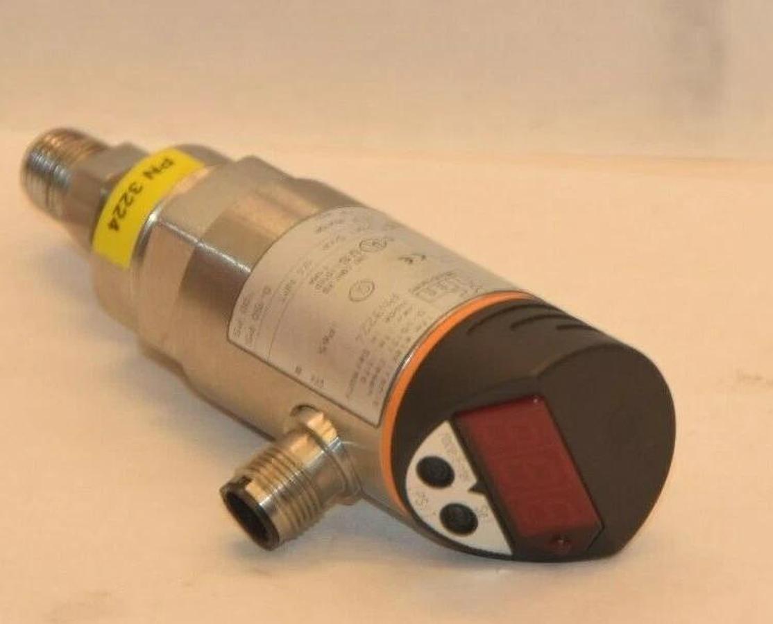 Used IFM ELECTRONICS PN3224 1/4"Npt 0-150psi 700psi MAX Pressure Sensor
