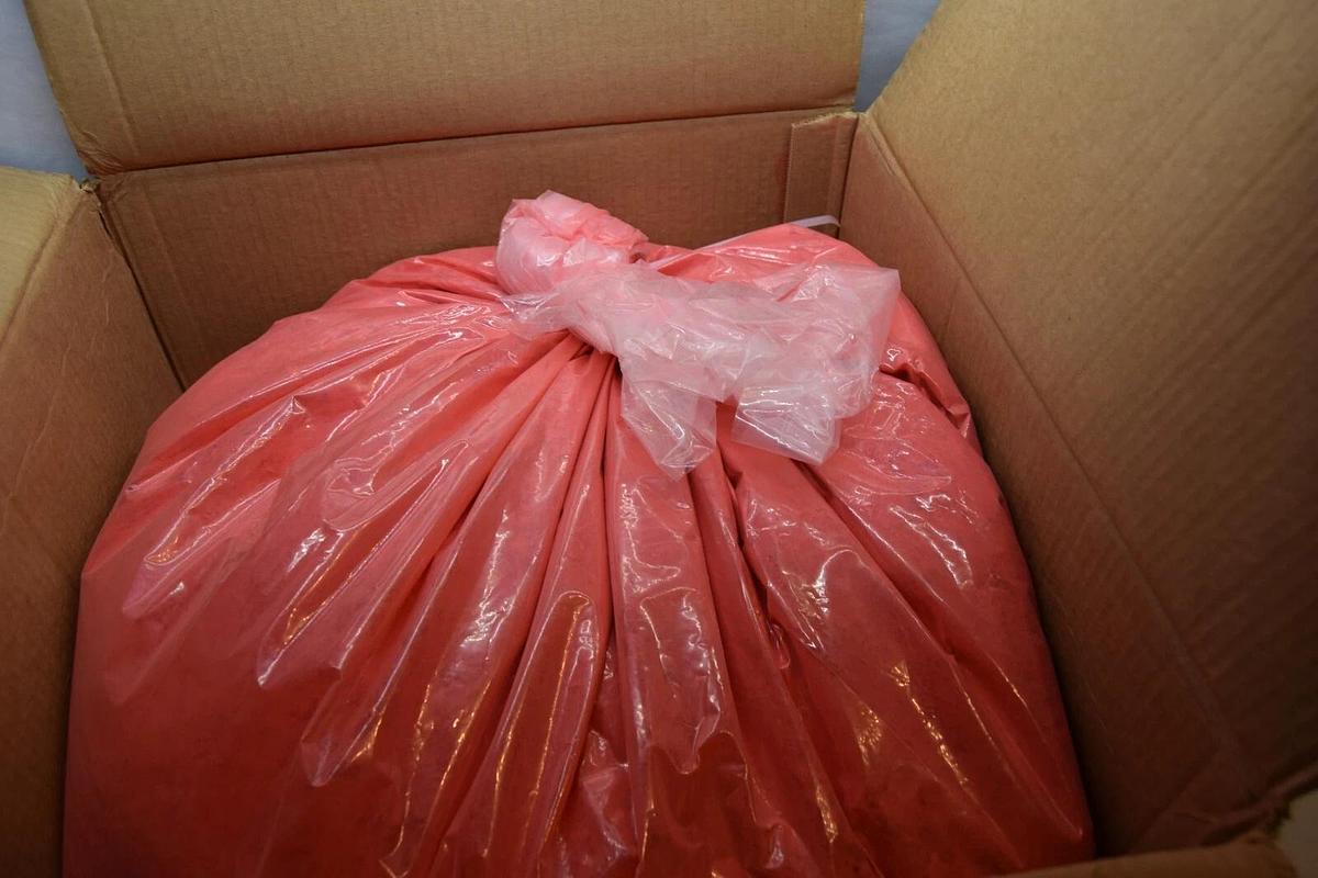 Used Chameleon Colors RED 25lb. Bulk Color Powder CC-25LB-RED (NEW)