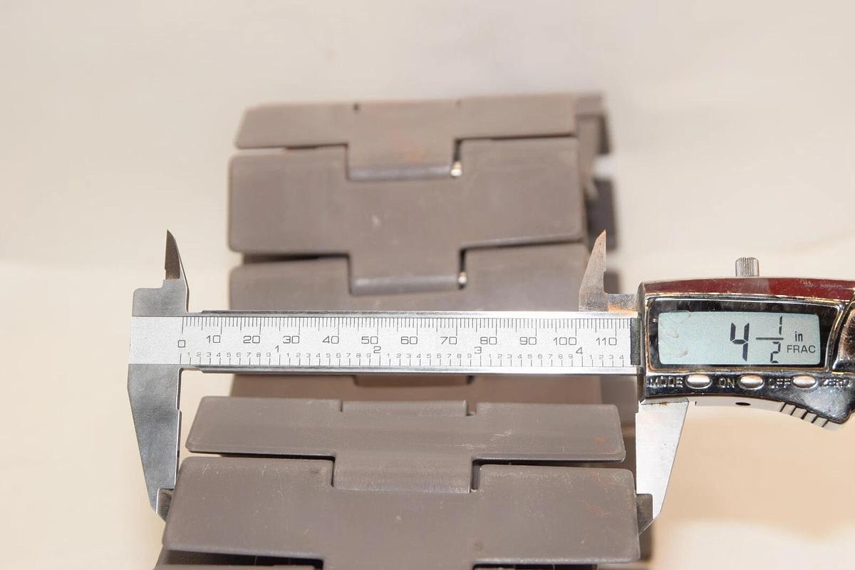 REX Table Top Chain 882 Tad 7' Long 4-1/2" Wide  (NEW)