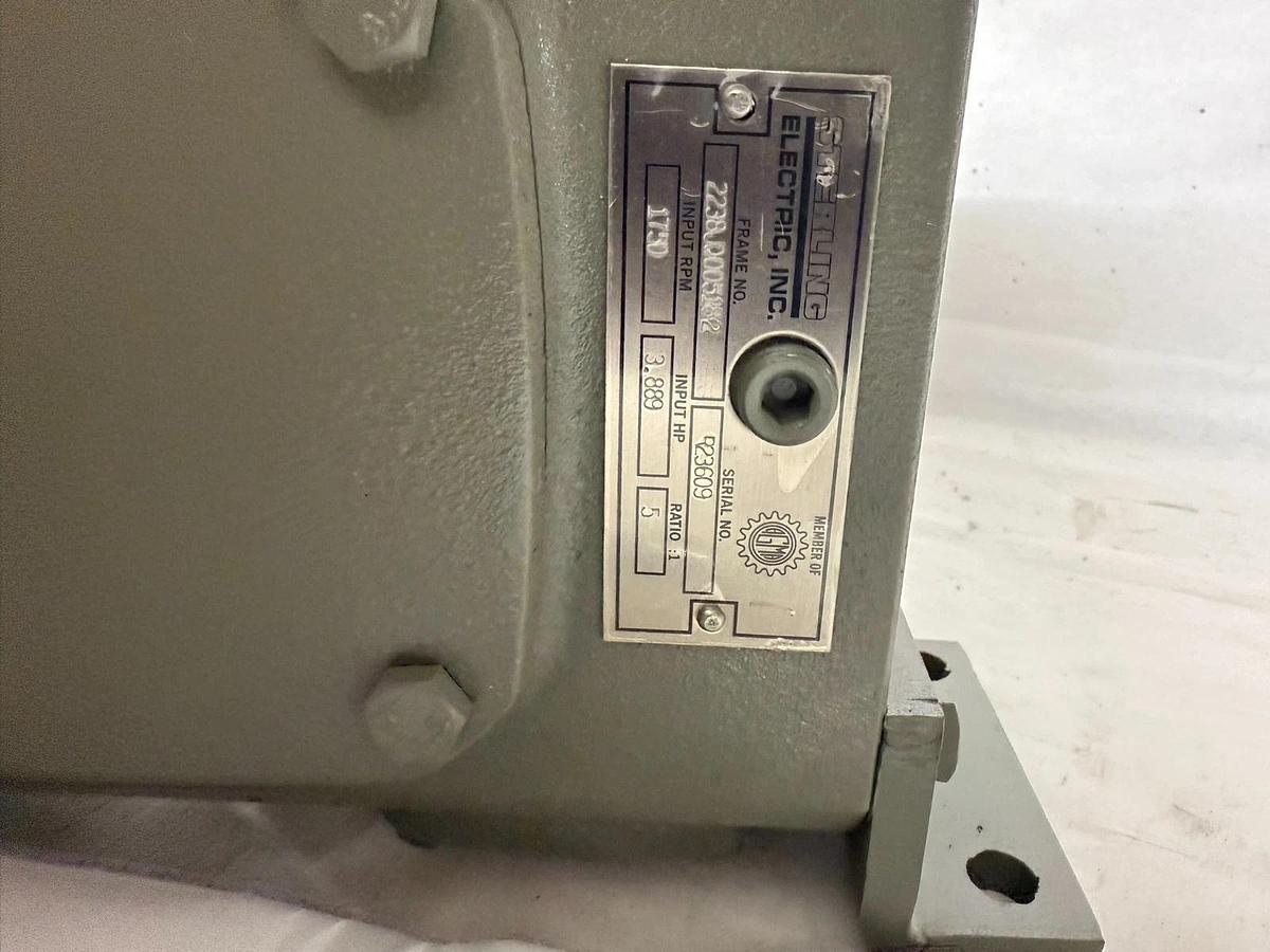 Sterling Gear Box Worm Speed Reducer 2238JQ005182 5:1 3.889hp 1750hp 180TC (New)