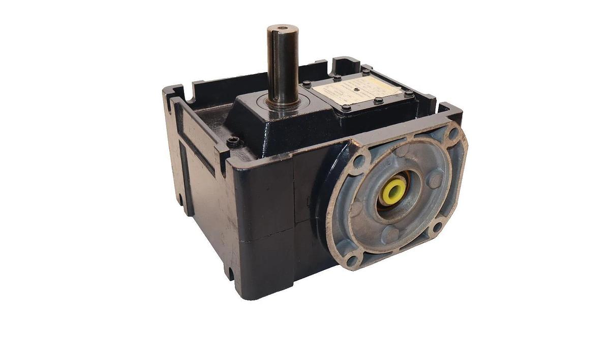 Emerson Torqube Gear Box Speed Reducer US Motors 26 QC 60:1 5590/C08 N (New)