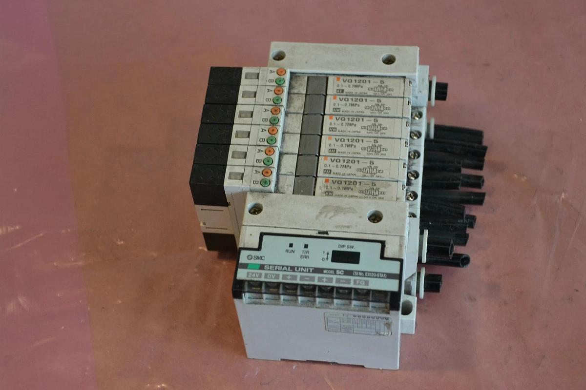 Used SMC VALVE MANIFOLD EX120-SMJ1 VQ1201-5 VQ1201 5 VQ12015