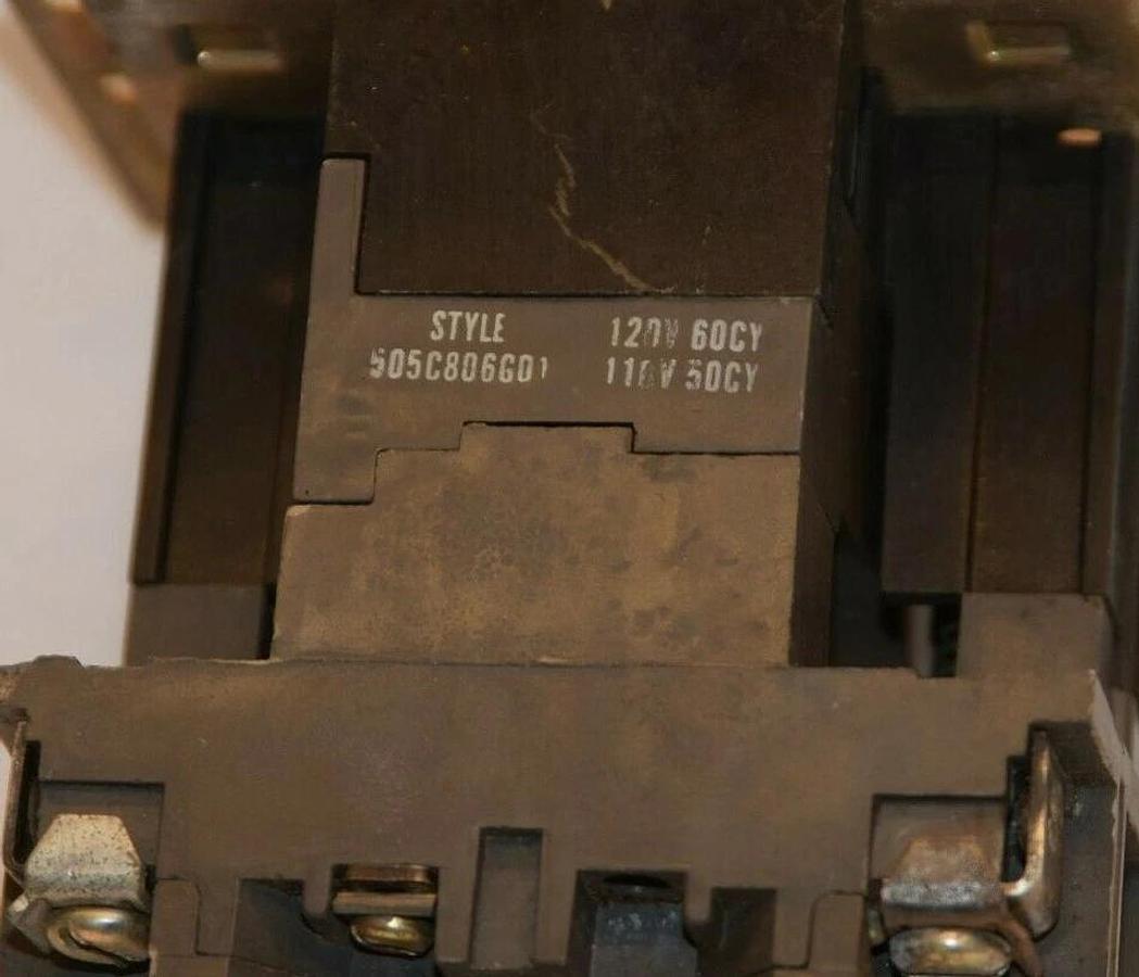 Used WESTINGHOUSE A200X1CACE 27A Size 1 200V 110/120V Coil Contactor