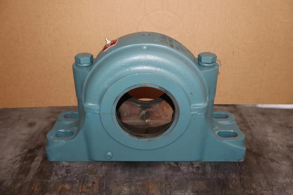 Dodge Spher-Align Pillow Block HOUSING 4-Bolt SAF-4-15/16 041223 4-15/16-5 (NOS)