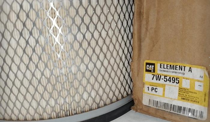 Filtro de Ar do Motor Caterpillar 7W-5495