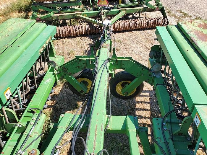 Used 25' John Deere 455 Grain Drill w/ Small Seed Box