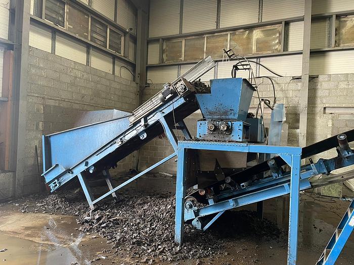 ulster shredder twin shaft