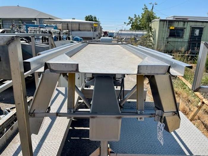 Used Allen Vibratory Sorting Table