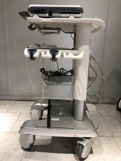 Used GE Vivid i Ultraschallgerät mit Kardio-Sonde Software Version 2.1.16 auf GE Vivid i Trolley