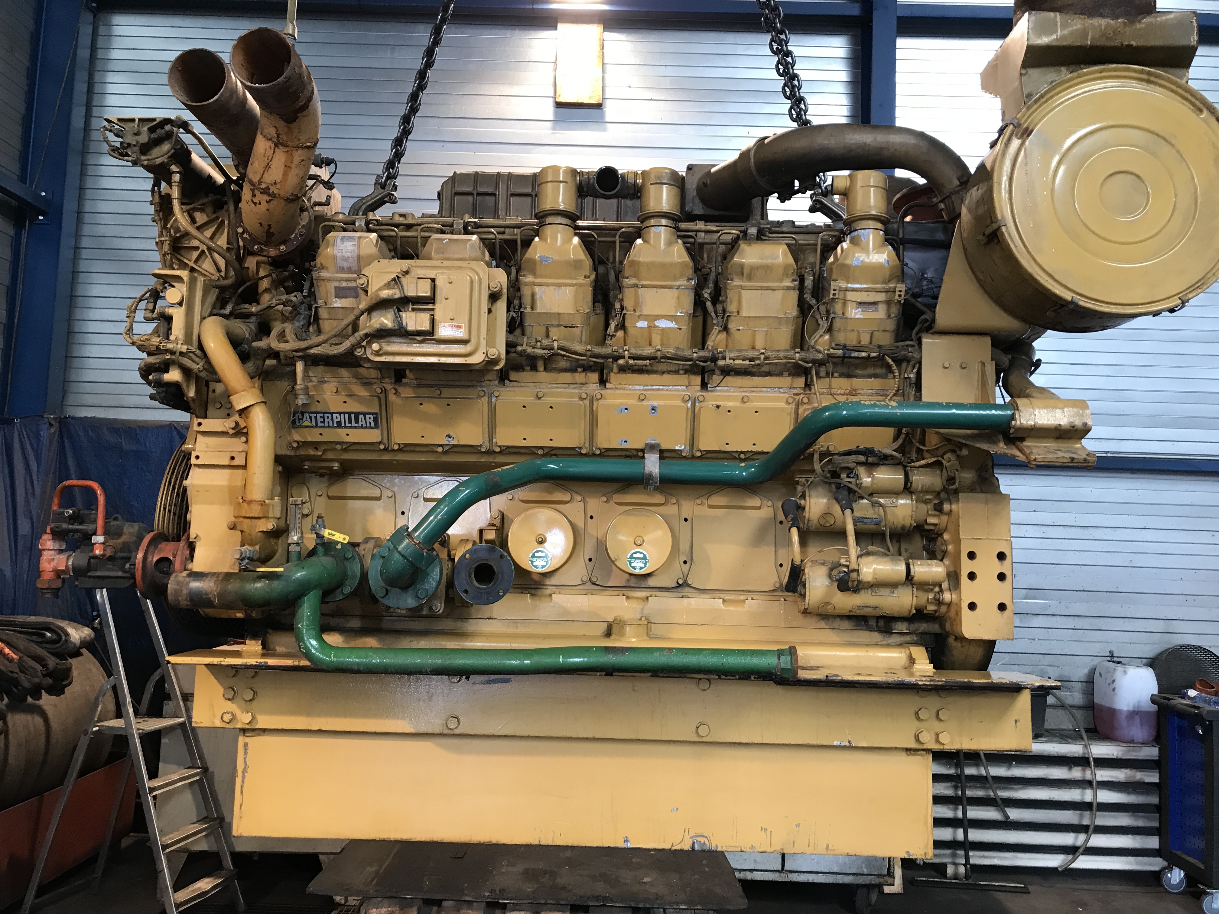 Used CATERPILLAR 3512B