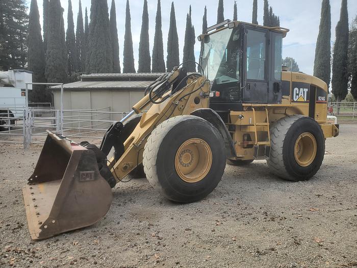 Used 2004 CAT 924G
