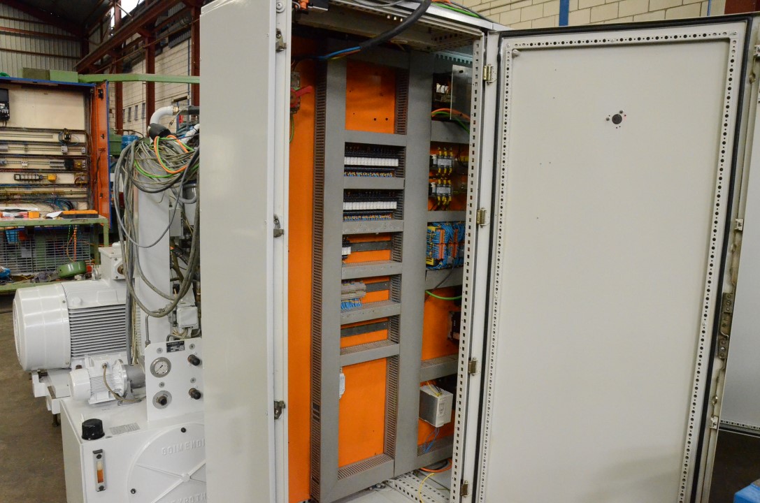 Usado ESTARTA 327 CNC Rectificadoras sin centros #3986