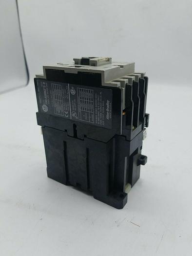 Used ALLEN BRADLEY CONTACTOR 100-A30NZ*3 SER B