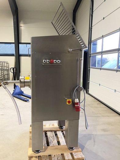 Überholt 2012 Seydelmann AD 114