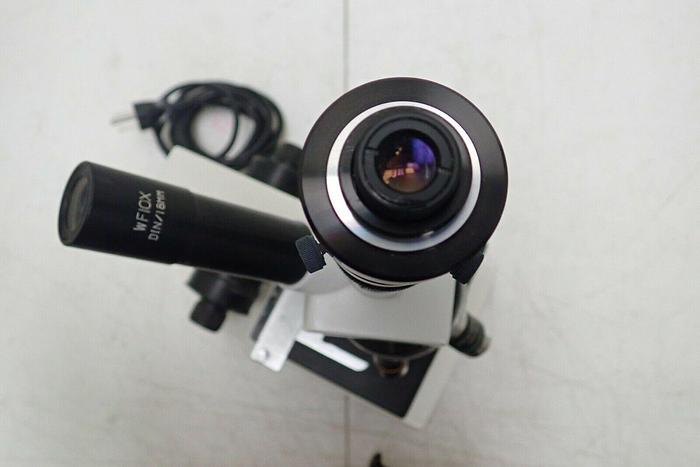 Used Parco 9505087 Microscope with 4 Objectives & Navitar 16mm CCTV Lens F/1.6 Japan