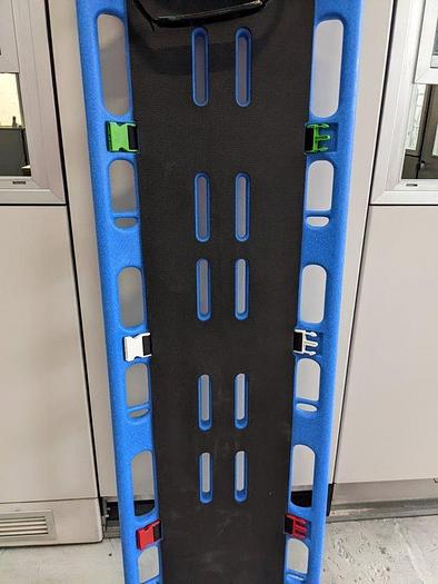 I Giovanniti  - Hybriboard stretcher - Hybriboard barella  Hybriboard