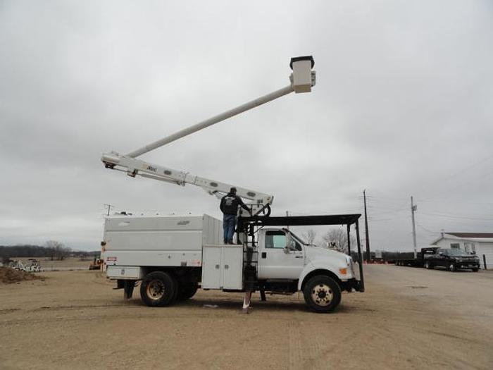 Used 2011 ALTEC LRV55