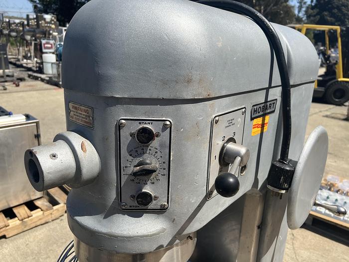 Used Mixer, Hobart, 60 Qt. S/st, Mdl H600T, 4-Speed #C744524