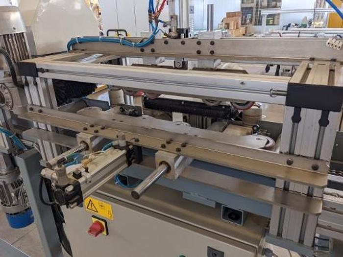 Used Frame door machine Essepigi Horizon in refurbishment - Macchina per telai Essepigi Horizon in fase di ricondizionamento  Horizon