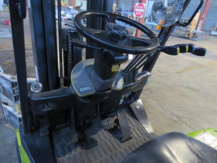 Used 5000 POUND ROLL CLAMP TRUCK W/ 60" DIAMETER CLAMP