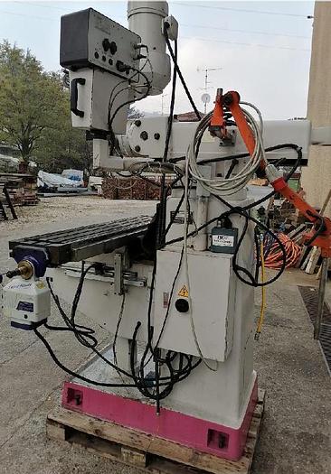 D'occasion FRESATRICE LAGUN