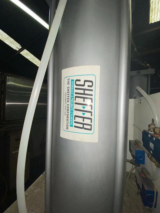 Used VAC-U-MAX Bulk Process-Pneumatic Bag Compactor