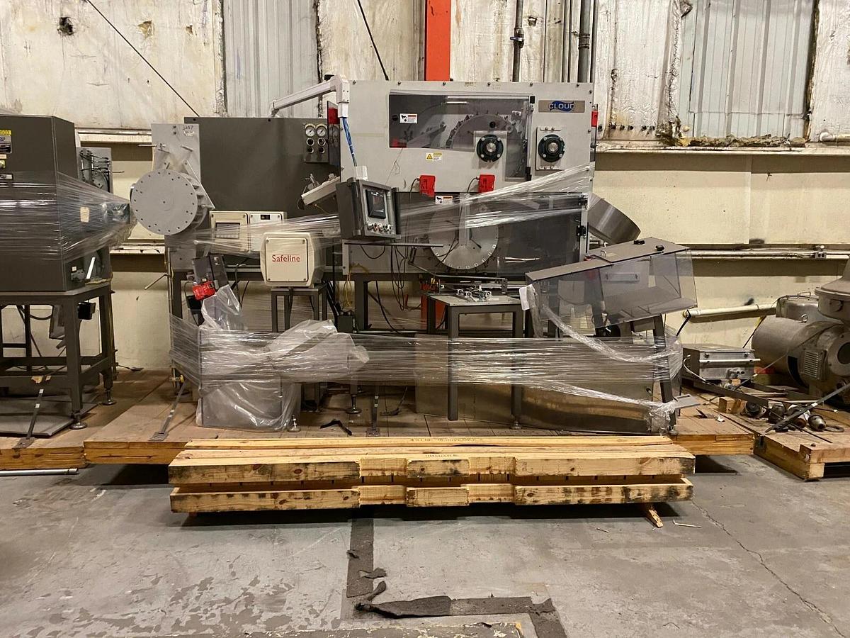Used CLOUD-Vertical Form Fill and Seal Pouch Machine