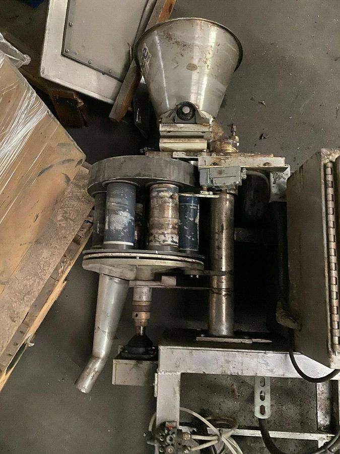 Used SPEE-DEE-Volumetric Cup Filler