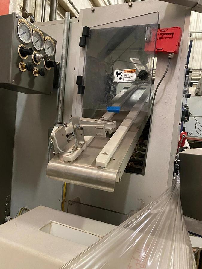 Used CLOUD-Vertical Form Fill and Seal Pouch Machine